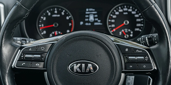 Kia Sportage 4WD (черный) в аренду