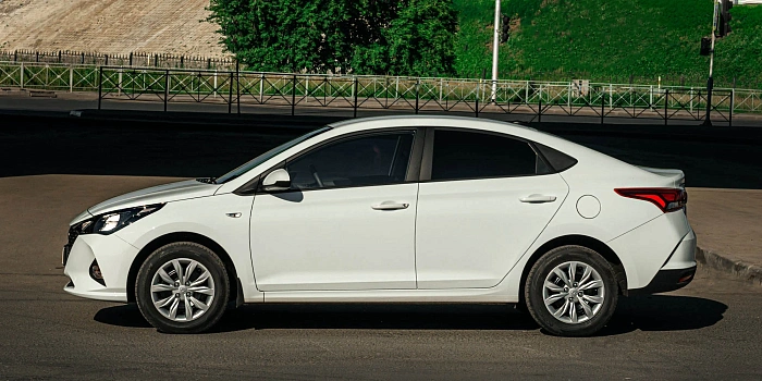 Hyundai Solaris белый в аренду