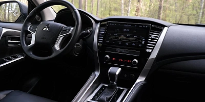 Mitsubishi Pajero Sportㅤ