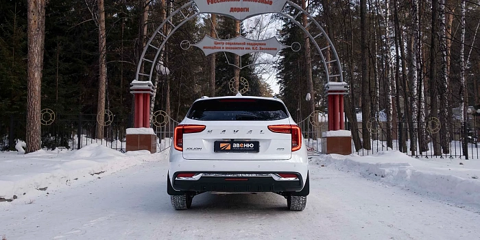 Haval Jolion 4WD (белый) 